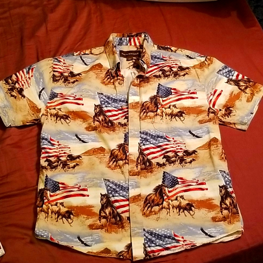 Short sleeve shirt